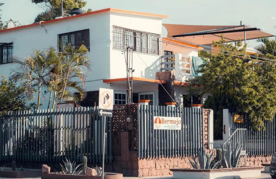 Bermejo Hostel-1